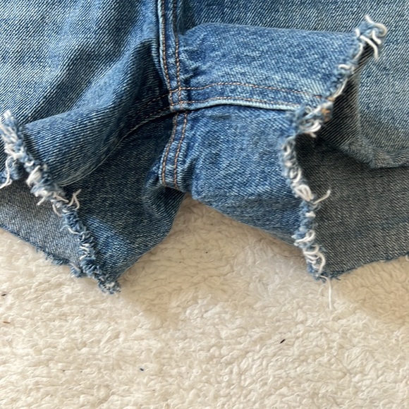 Denim form the Joni loose short. Never worn. - Picture 4 of 4